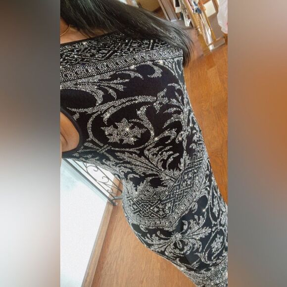 Sparkley formal dress - Picture 3 of 7